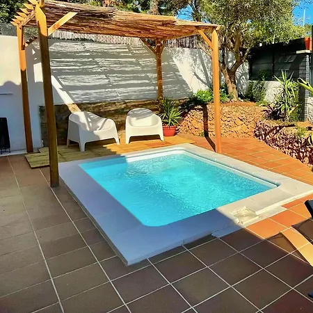 Paradise Lloret Pensjonat