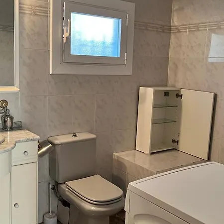 Paradise Lloret Guest house *