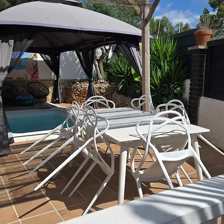 Guest house Paradise Lloret *