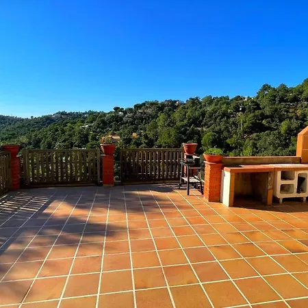 Πανσιόν Paradise Lloret